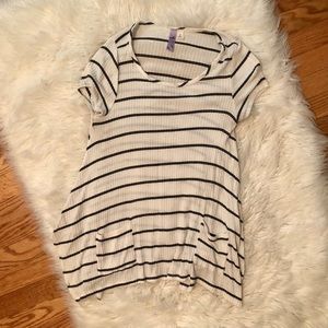 NWOT striped tiered bottom swing top